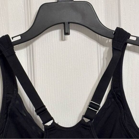 Lands' End | Women’s Black Sports Bra 34D Racerback 3 Prong Closure - Picture 9 of 15